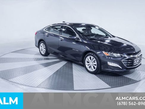 Used 2025 Buick Enclave Preferred image 14