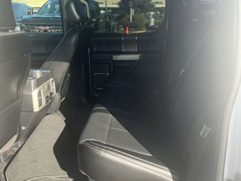 Used 2018 Ford F150 Lariat image 13