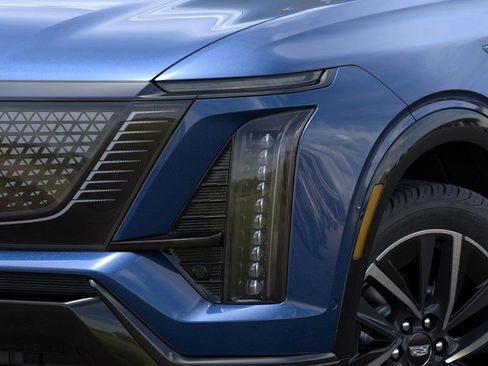 New 2026 Cadillac Vistiq Sport AWD/4WD image 15