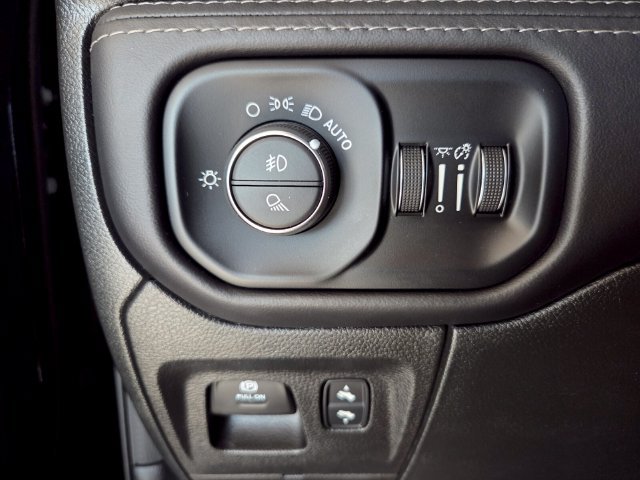 Used 2022 RAM 1500 TRX w/ TRX Level 1 Equipment Group AWD/4WD image 20