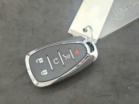 Used 2024 Chevrolet Equinox LT w/ LPO, Floor Liner Package image 21