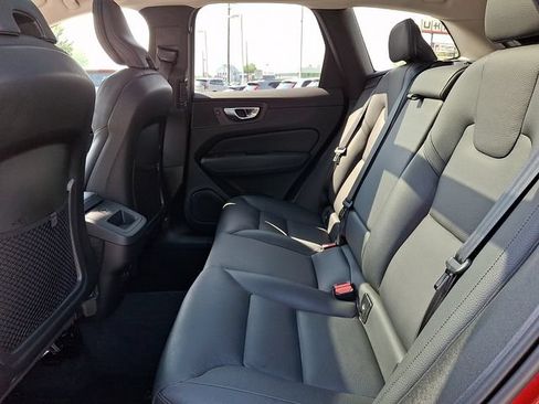 Certified 2024 Volvo XC60 B5 Plus w/ Protection Package Premier AWD/4WD image 10