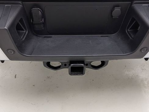 Used 2024 Ford F350 Lariat w/ Lariat Ultimate Package image 6