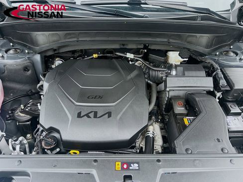 Used 2022 Kia Telluride EX image 40