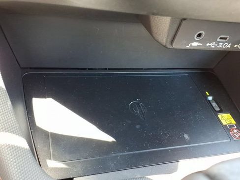 Certified 2026 Subaru Forester Touring AWD/4WD image 22