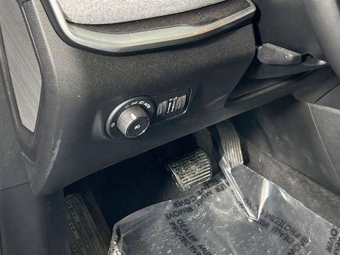 Used 2022 Jeep Compass Latitude w/ Sun and Sound Group image 10