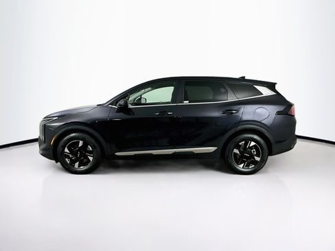 Used 2026 Kia Sportage LX FWD image 4