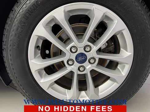 Used 2022 Ford Escape SE FWD image 9