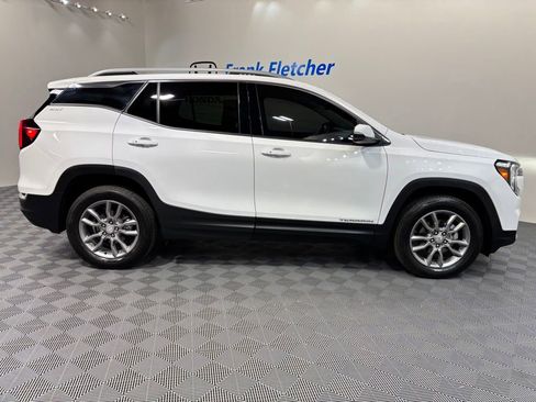 Used 2022 GMC Terrain SLT AWD/4WD image 6