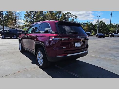 New 2025 Jeep Grand Cherokee Laredo image 27