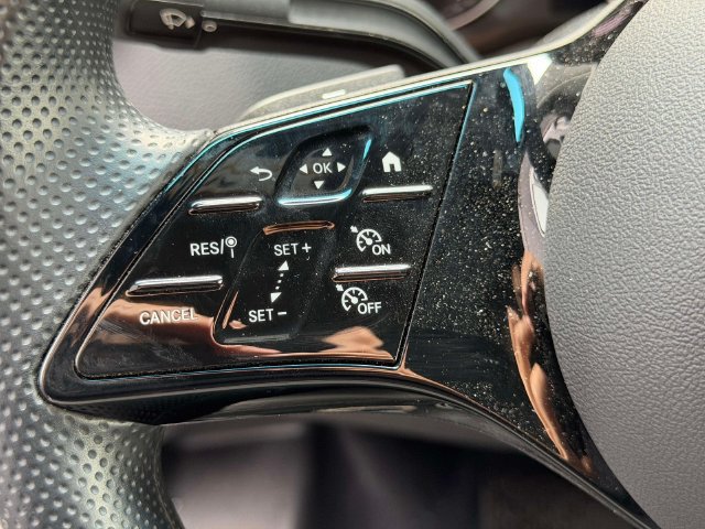 Used 2025 Mercedes-Benz Sprinter 2500 image 20