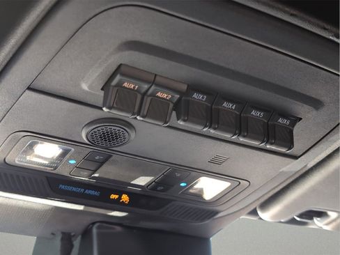 Used 2021 Ford Bronco Outer Banks image 32