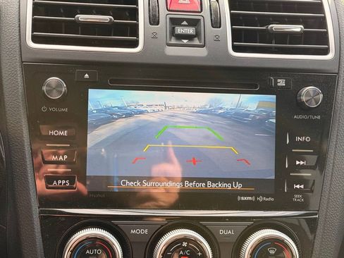 Used 2018 Subaru Forester 2.5i Touring AWD/4WD image 22