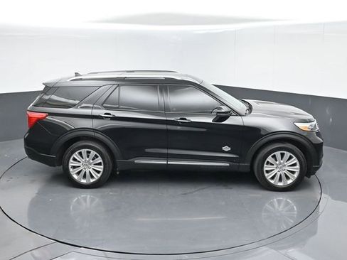 Used 2024 Ford Explorer King Ranch w/ Technology Package image 50
