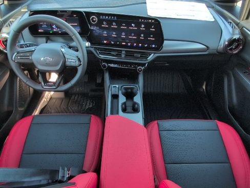 New 2026 Chevrolet Equinox EV RS image 5