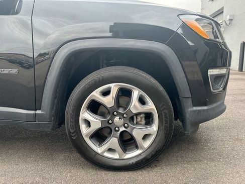 Used 2020 Jeep Compass Limited AWD/4WD image 12