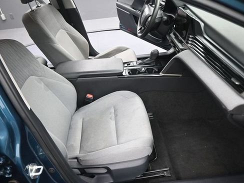 Certified 2025 Toyota Camry LE FWD image 14