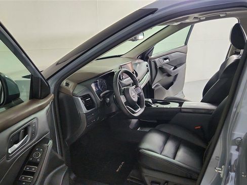 Certified 2023 Nissan Rogue SL image 15