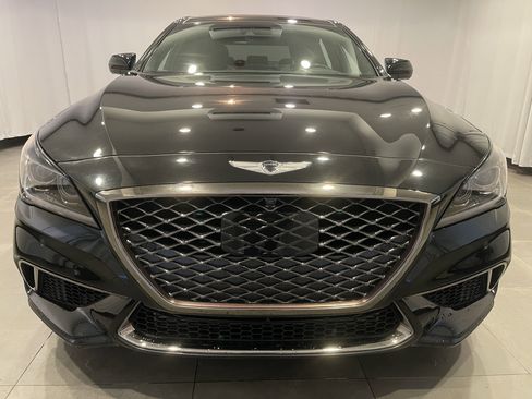 Used 2019 Genesis G80 3.3T Sport RWD image 2