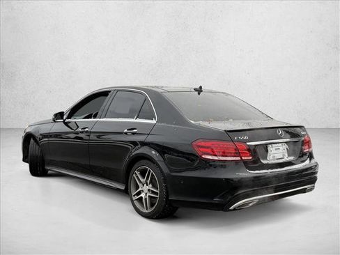 Used 2014 Mercedes-Benz E 550 4MATIC Sedan image 7