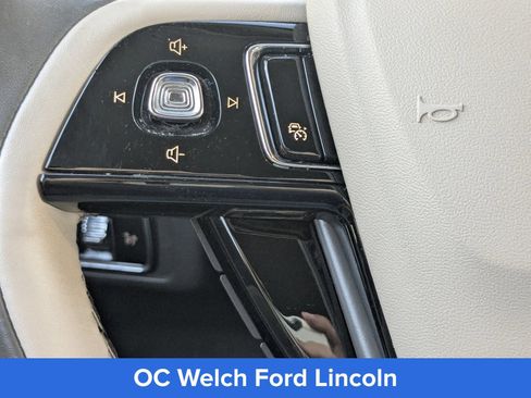 Used 2024 Lincoln Corsair FWD w/ Equipment Group 101A image 30
