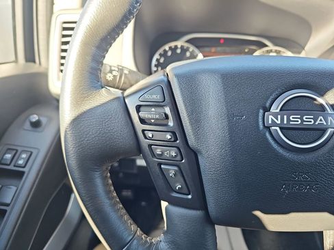 Used 2024 Nissan Frontier SV w/ SV Convenience Package image 18