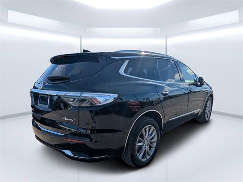 Used 2023 Buick Enclave Avenir w/ Avenir Technology Package image 3