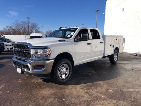 Used 2023 RAM 2500 Tradesman image 3