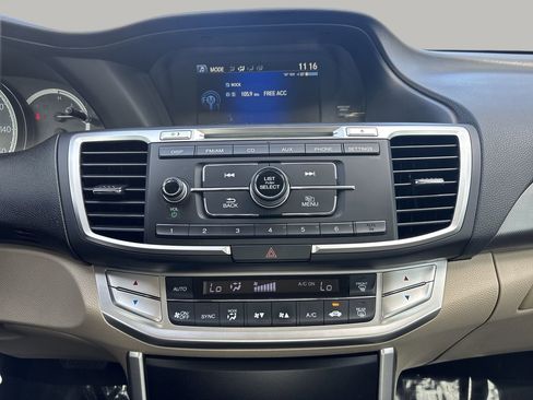 Used 2015 Honda Accord LX image 15