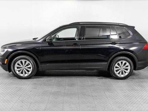 Used 2018 Volkswagen Tiguan S FWD image 3