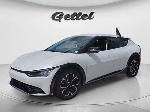 Used 2022 Kia EV6 Wind w/ Wind Technology Package image 1