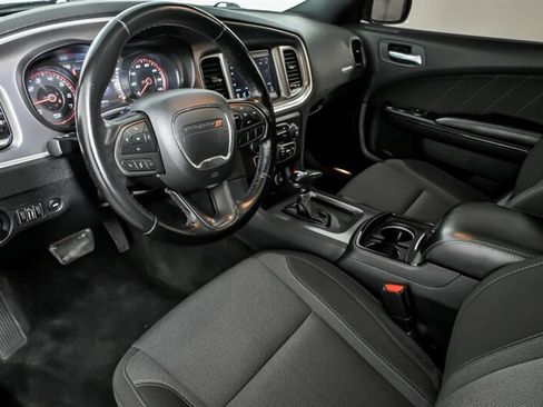 Used 2020 Dodge Charger SXT w/ Blacktop Package RWD image 16