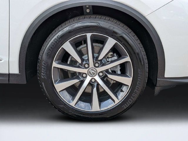 Used 2026 Acura MDX w/ Technology Package FWD image 11