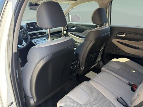 Used 2023 Hyundai Santa Fe SE FWD image 12