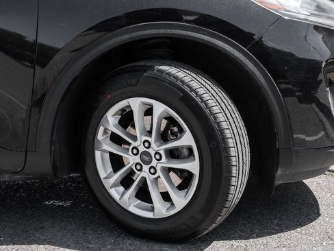 Used 2022 Ford Escape S AWD/4WD image 13