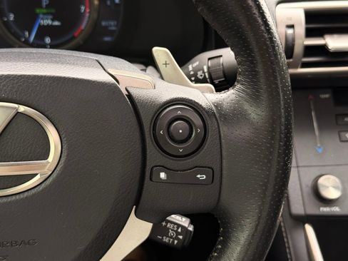 Used 2015 Lexus IS 250 w/ F-Sport Package RWD image 32