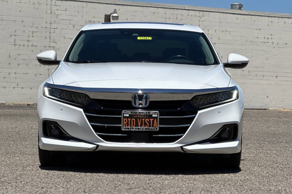 Used 2022 Honda Accord Touring image 9
