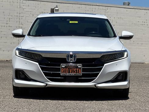 Used 2022 Honda Accord Touring image 9