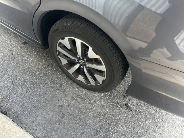 Used 2025 Honda Odyssey EX-L image 11