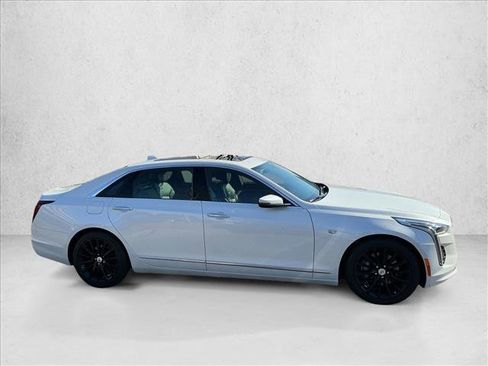 Used 2019 Cadillac CT6 Luxury w/ Driver Awareness Package image 4