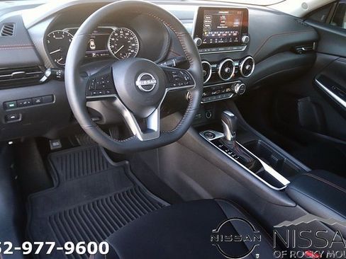 Used 2024 Nissan Sentra SR image 12