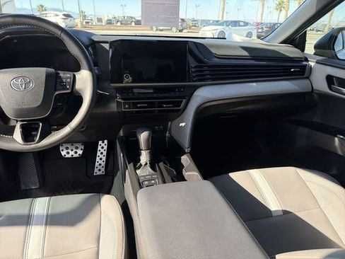Certified 2025 Toyota Camry SE w/ Convenience Package image 14