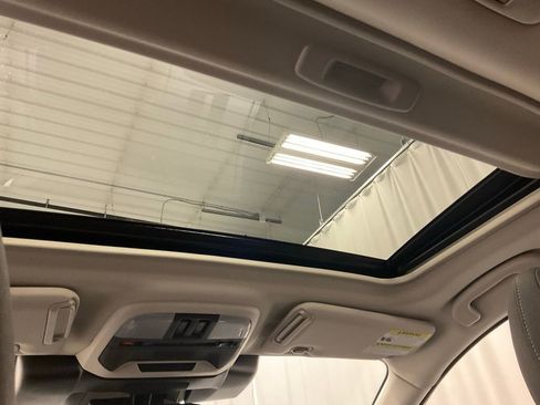 New 2026 Subaru Crosstrek 2.0i Premium image 34