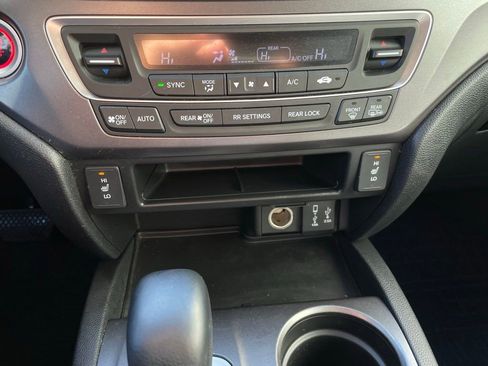 Used 2017 Honda Pilot EX-L image 19