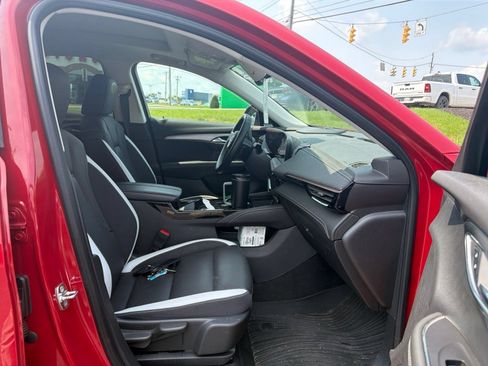 Used 2025 Buick Envision Sport Touring AWD/4WD image 29