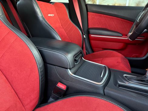 Used 2016 Dodge Charger SRT w/ Harman/Kardon Audio Group image 33