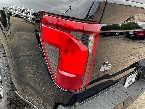 New 2025 Ford F150 XLT w/ Equipment Group 302A MID image 14