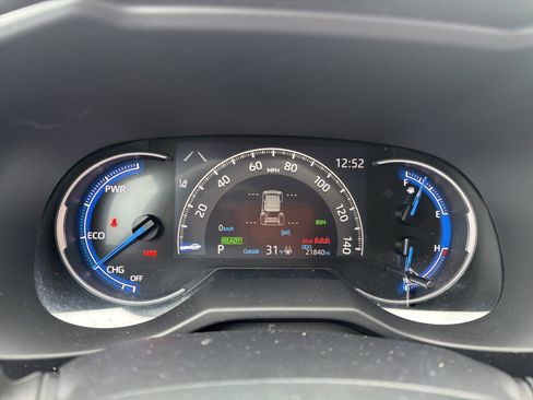 Used 2023 Toyota RAV4 AWD Hybrid image 17