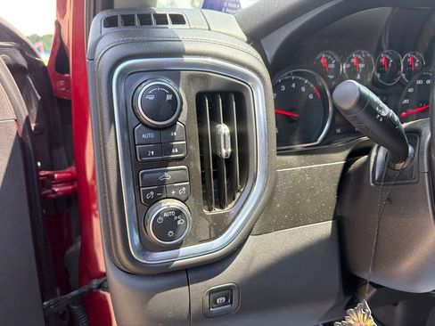 Used 2019 Chevrolet Silverado 1500 LT w/ All-Star Edition AWD/4WD image 15