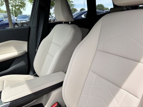 Used 2025 BMW X1 xDrive28i w/ Premium Package AWD/4WD image 16